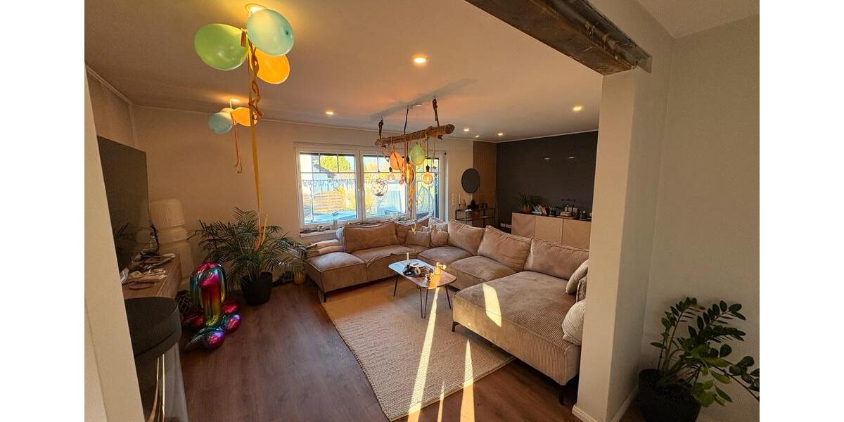 Einfamilienhaus Groß Grönau - 7 Zimmer, 127 m&sup2;, 649.000&euro; | Angebot:26073382