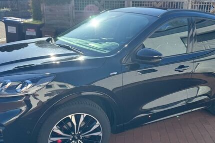 Ford Kuga 71.500 km 21.500 &euro; Lübeck 23569