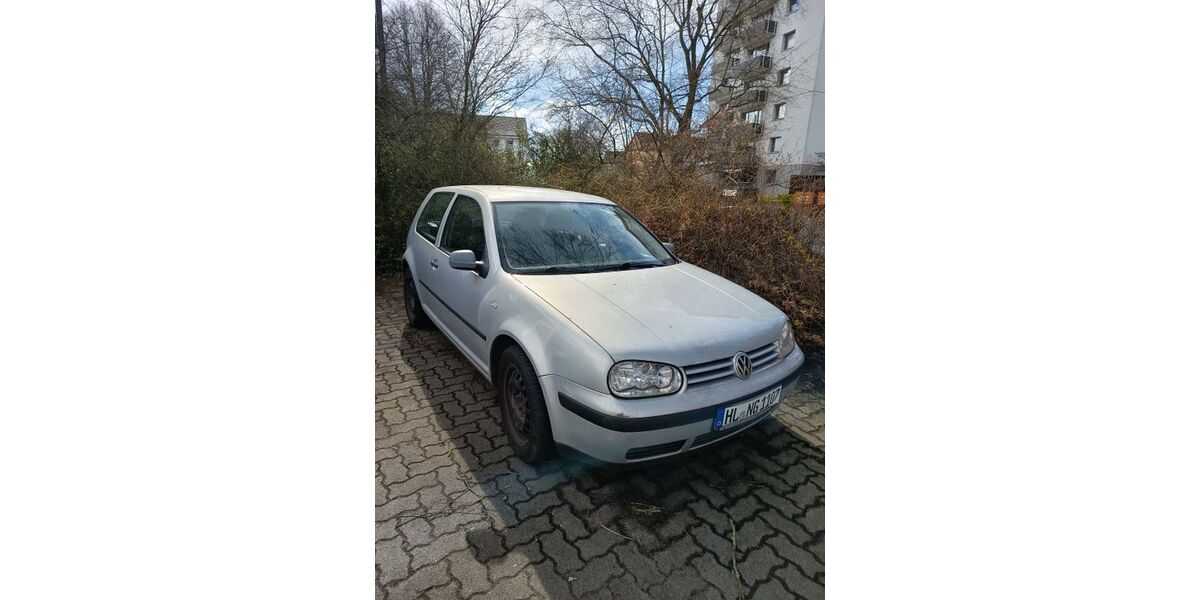 VW Golf 133.000 km 1.850 &euro; Lübeck 23554