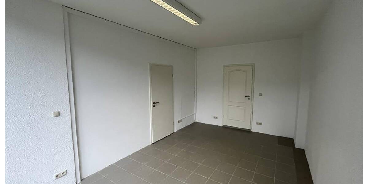 Gewerbeobjekt Lübeck St. Lorenz Nord - 2 Zimmer, 62 m&sup2;, 790&euro; | Angebot:26289351