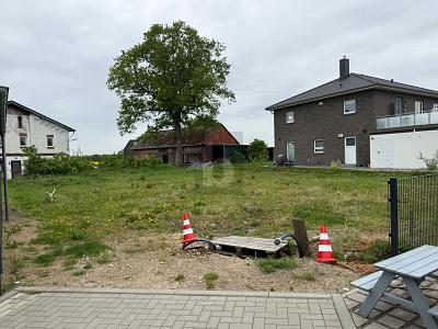 FAMILIENFREUNDLICHE UMGEBUNG MIT VIEL POTENZIAL - Grundstück Steinburg | Angebot:26522466