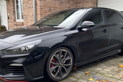 Hyundai i30 150.000 km 17.990 &euro; Dassow 23942