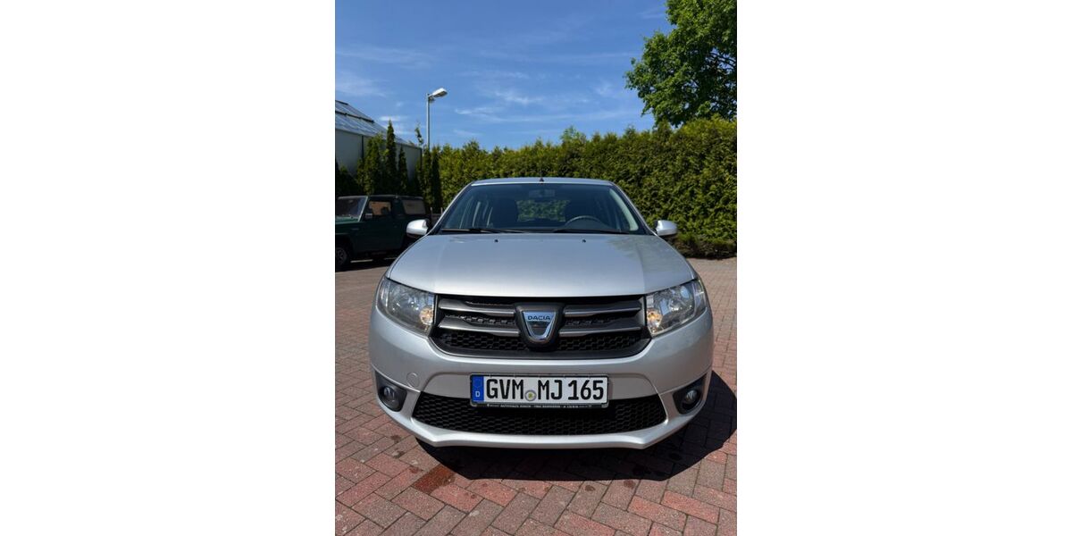 Dacia Sandero 122.500 km 4.900 &euro; Reinfeld 23858