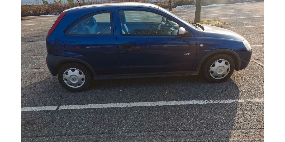 Opel Corsa 105.500 km 1.500 &euro; Lübeck 23552