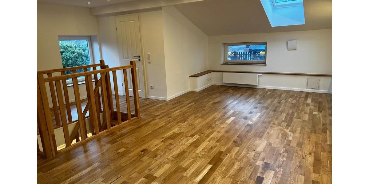 Reihenhaus Lübeck Sankt Lorenz Nord - 2 Zimmer, 90 m&sup2;, 1.350&euro; | Angebot:24830269