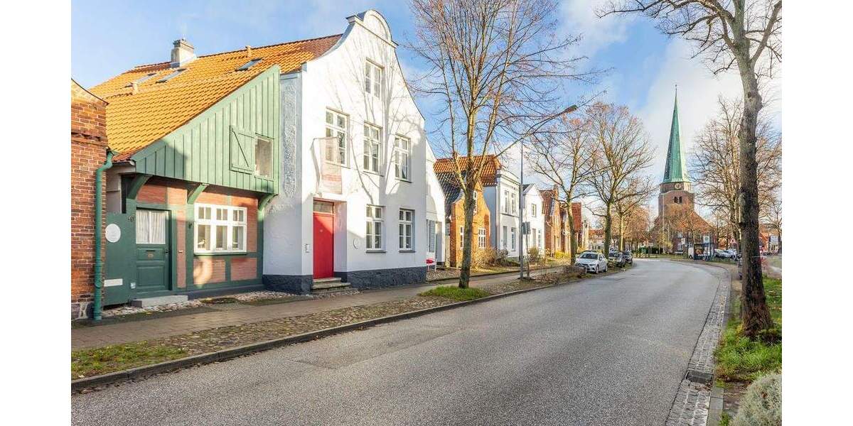 Einfamilienhaus Lübeck / Travemünde Travemünde - 1 Zimmer, 285 m&sup2;, 1.598.000&euro; | Angebot:25821068