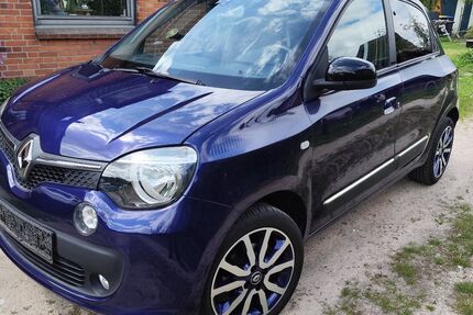 Renault Twingo 79.700 km 6.299 &euro; Gross Schenkenberg 23860