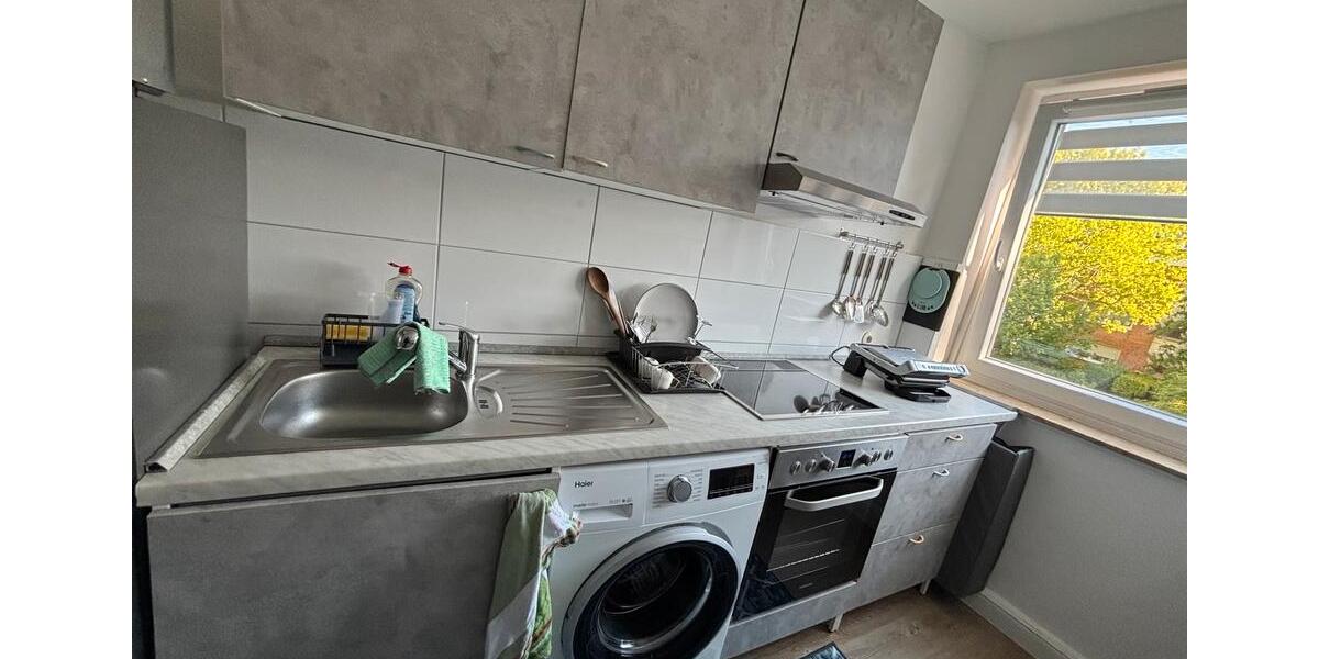 Etagenwohnung Lübeck Sankt Lorenz Nord - 2.5 Zimmer, 65 m&sup2;, 1.100&euro; | Angebot:26638892