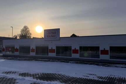 Halle in Scharbeutz 7.000 € 988 m² zimmer