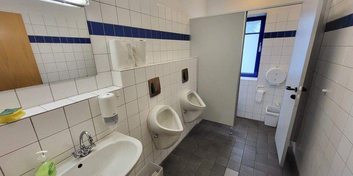 Gewerbeobjekt Lübeck / Sankt Lorenz Nord St. Lorenz Nord - 3 Zimmer, 99 m&sup2;, 600&euro; | Angebot:25670280