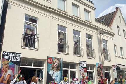 Einzelhandel in Lübeck 4.500 € 95 m² zimmer