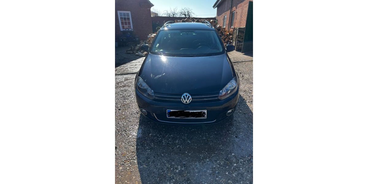 VW Golf 281.000 km 5.300 &euro; Ahrensbök 23623