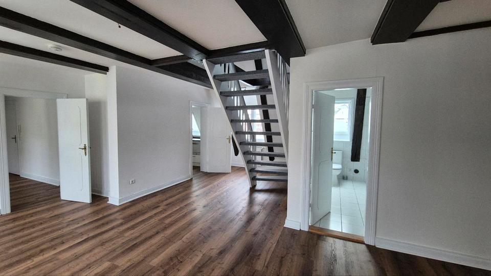 ANFRAGESTOPP! Individuelle Altstadtwohnung 80 m2 z. Miete 3 zimmer