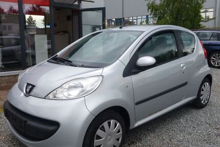 Peugeot 107 217.000 km 1.950 &euro; Lübeck 23560