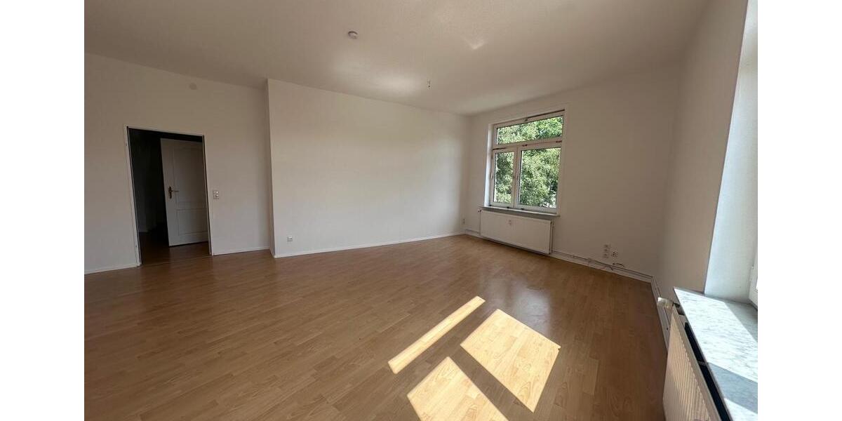 Etagenwohnung Lübeck Sankt Jürgen - 3 Zimmer, 80 m&sup2;, 1.450&euro; | Angebot:26456424