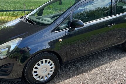 Opel Corsa 119.436 km 4.700 &euro; Walksfelde 23896