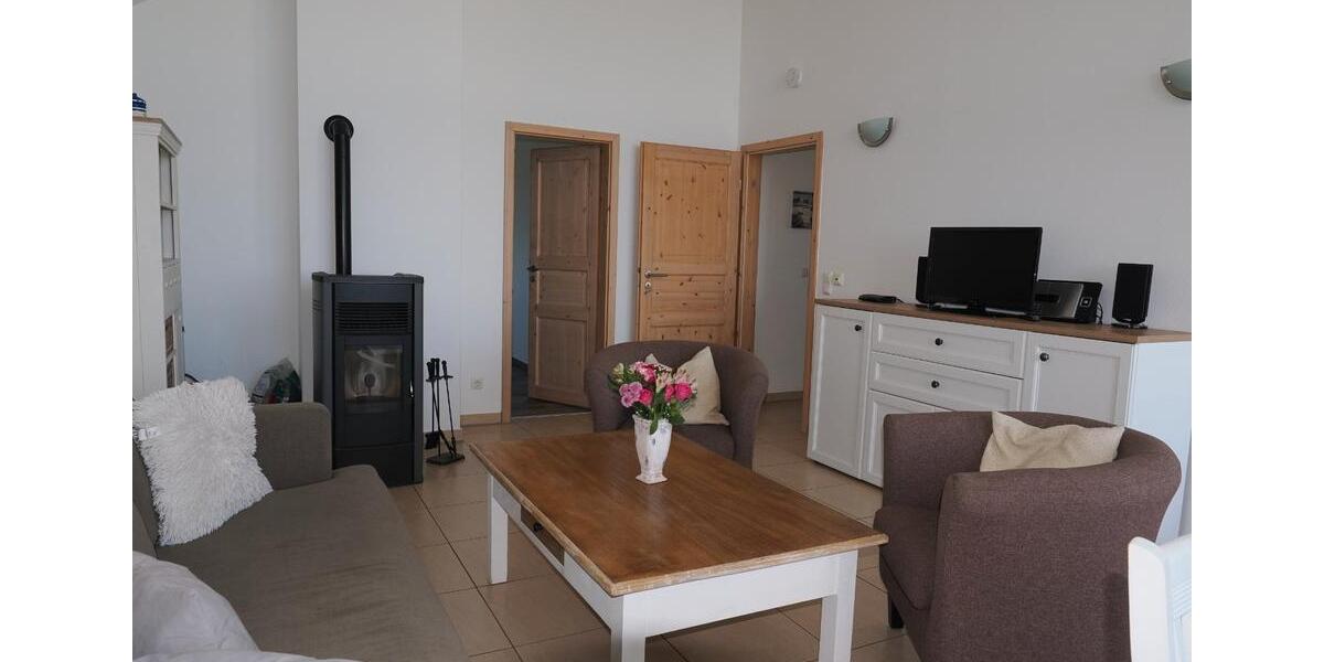 Dachgeschoßwohnung Neustadt in Holstein - 3 Zimmer, 71 m&sup2;, 350.000&euro; | Angebot:26689637