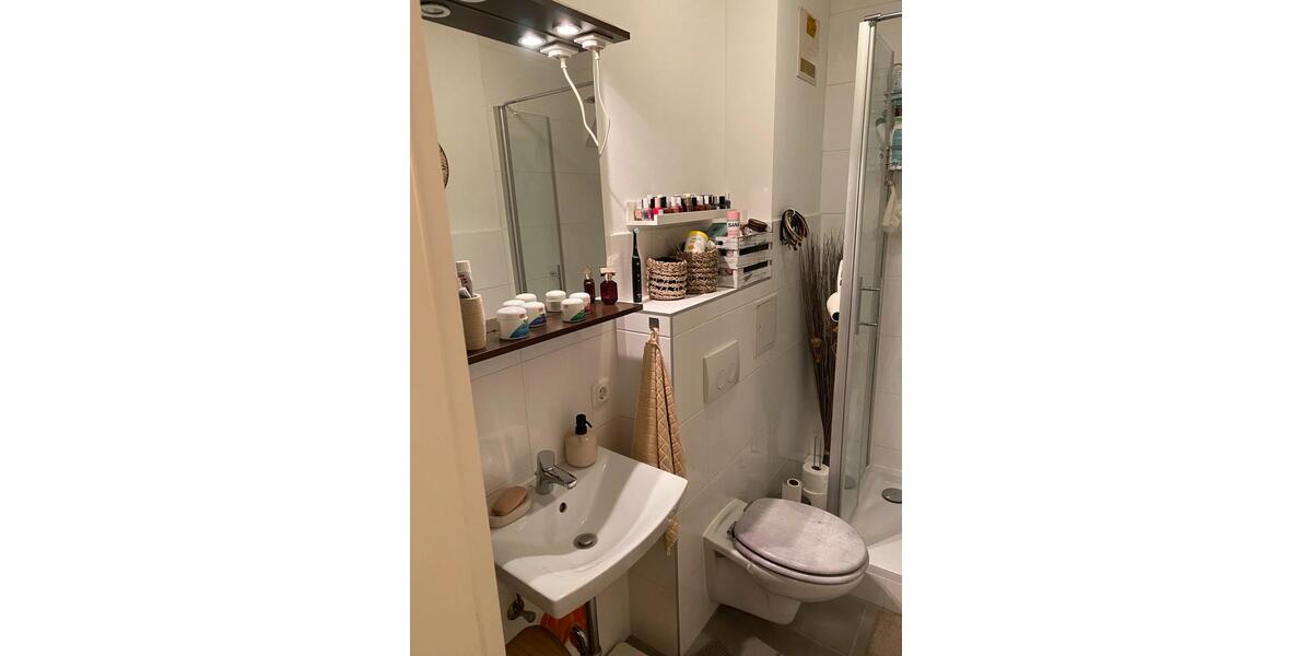Dachgeschoßwohnung Stockelsdorf - 1 Zimmer, 44 m&sup2;, 110.000&euro; | Angebot:27228950