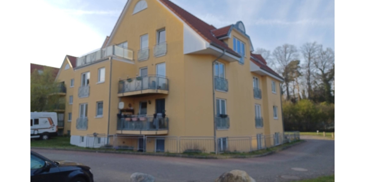 2-Zimmer-Wohnung ETW Baujahr 1996 - Balkon - Eigenland - Stellplatz - Gemeinschaftsräume - ruhig - Etagenwohnung Selmsdorf | Angebot:26073437