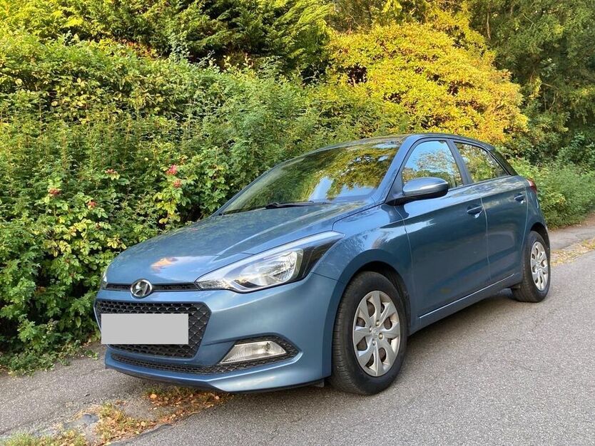 i20