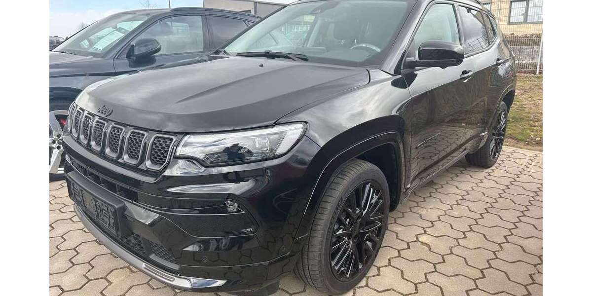 Jeep Compass 12.149 km 27.990 &euro; Ratzeburg 23909