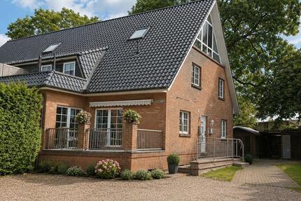 Wohnung Pronstorf - 3 Zimmer, 99 m&sup2;, 1.100&euro; | Angebot:27588469