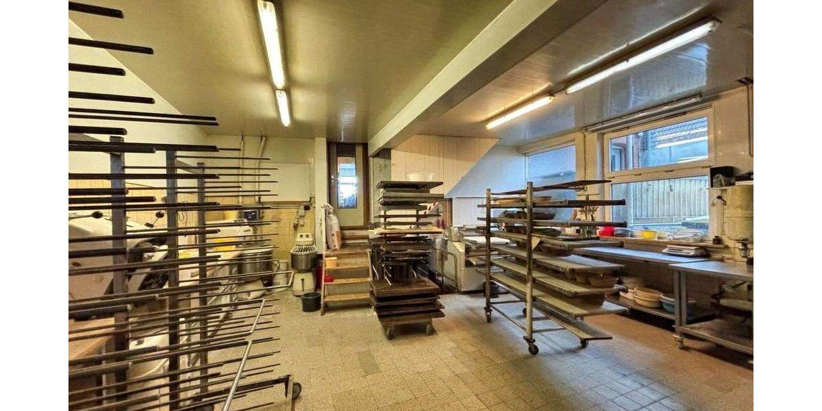 Mehrfamilienhaus, Wohnhaus Reinfeld - 9 Zimmer, 194 m&sup2;, 390.000&euro; | Angebot:25835057