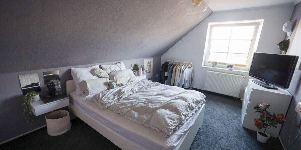 Repräsentatives Zweifamilienhaus mit Einliegerwohnung 8 zimmer