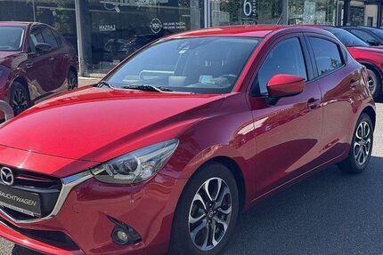 Mazda 2 107.763 km 10.900 &euro; Bad Oldesloe 23843