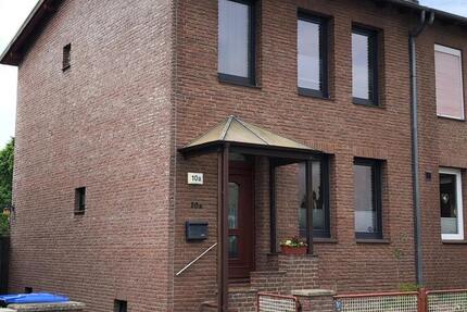 Doppelhaushälfte ab 01.03.2026 zu vermieten 4 zimmer