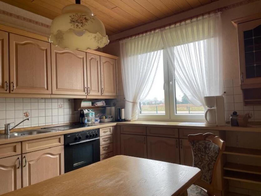 Kleines Einfamilienhaus in dörflicher Idylle
