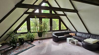 SOLIDES INVESTMENT MIT ÜBERZEUGENDEM POTENZIAL - Einfamilienhaus Timmendorfer Strand | Angebot:27553674