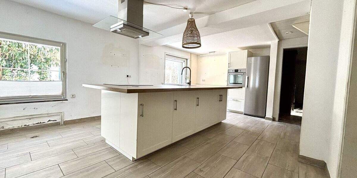 Mehrfamilienhaus, Wohnhaus Lübeck Travemünde - 6 Zimmer, 168 m&sup2;, 499.000&euro; | Angebot:25771642