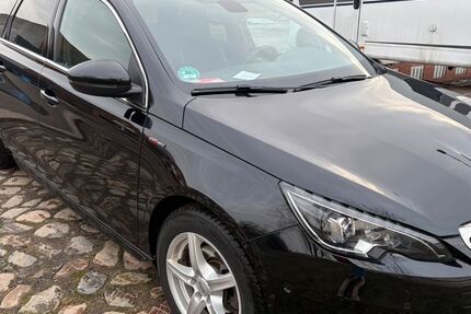 Peugeot 308 116.000 km 9.500 &euro; Lübeck 23552