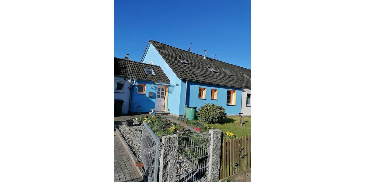 Doppelhaushälfte Lübeck Kücknitz - 3 Zimmer, 80 m&sup2;, 240.000&euro; | Angebot:26611757