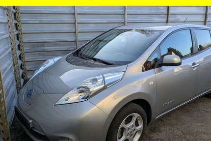 Nissan Leaf 47.955 km 6.450 &euro; Lübeck 23556