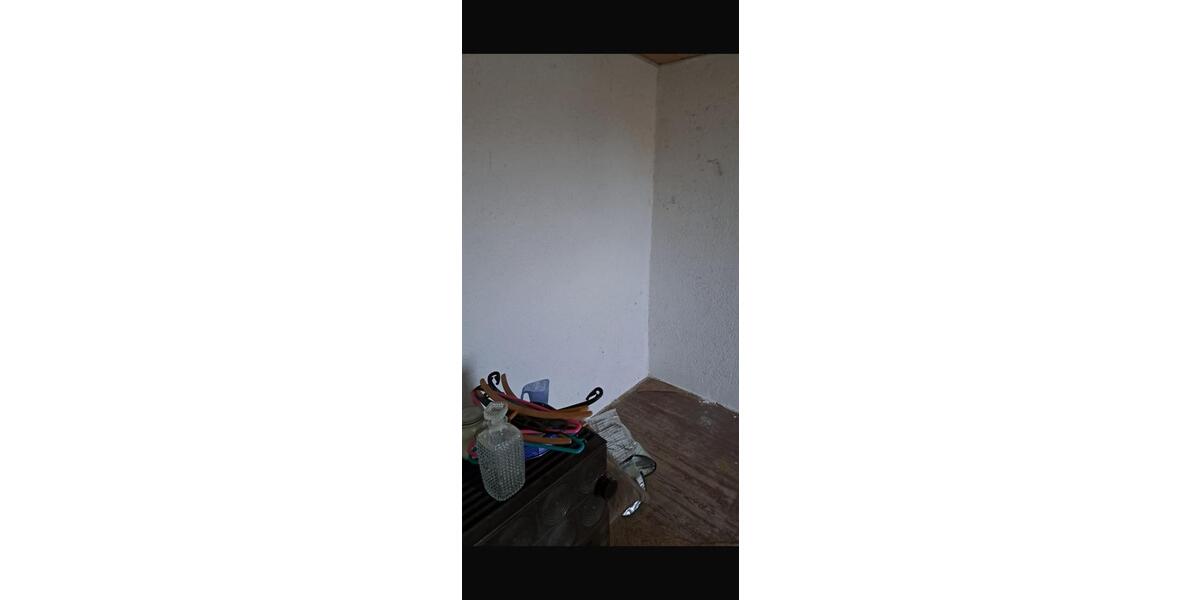 Einfamilienhaus Lübeck Sankt Lorenz Nord - 10 Zimmer, 700 m&sup2;, 180.000&euro; | Angebot:27004915