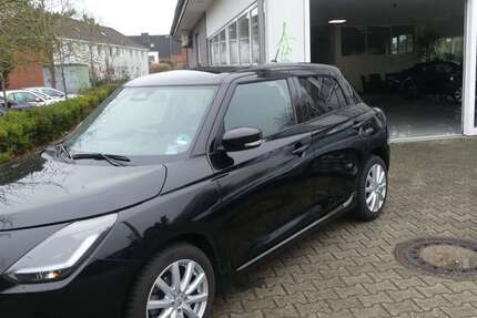 Suzuki Swift 22.800 km 16.950 &euro; Bad Schwartau 23611