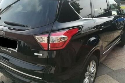 Ford Kuga 87.000 km 19.400 &euro; Lübeck 23560