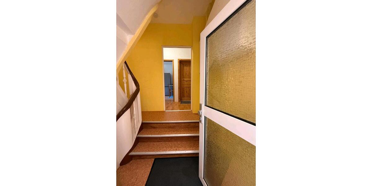 WG-Zimmer in Toplage – 3 Min zum Hbf | ab 01.02 | 500€ warm 1 zimmer