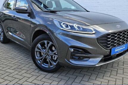 Ford Kuga 61.988 km 24.498 € Mölln 23879