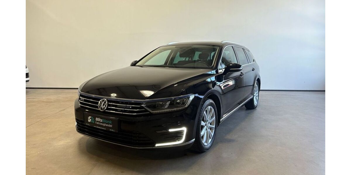 VW Passat 173.262 km 12.990 &euro; Ahrensbök 23623