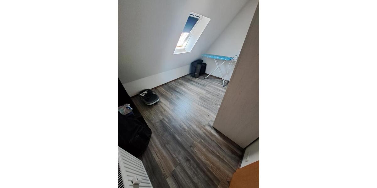 Dachgeschoßwohnung Breitenfelde - 2 Zimmer, 65 m&sup2;, 775&euro; | Angebot:26624182
