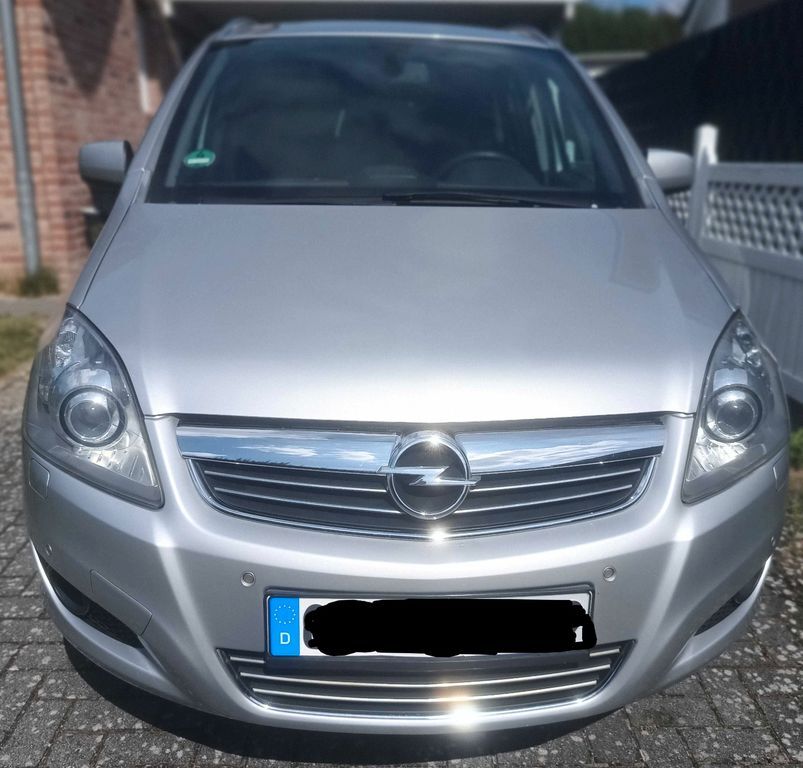 Opel Zafira 128.652 km 5.950 € Bad Oldesloe 23843