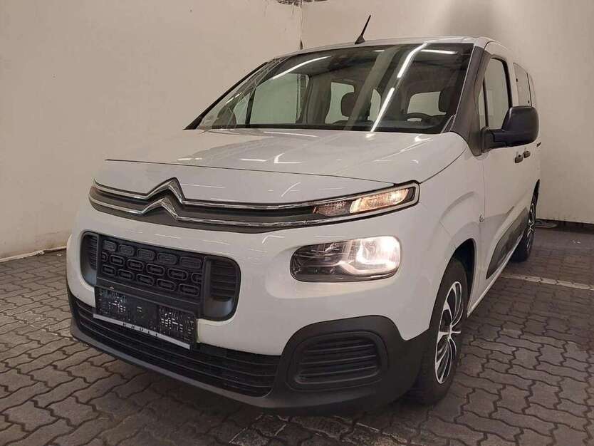 Citroen Berlingo 68.800 km 16.988 € Mallentin bei Lübeck(B105) 23936