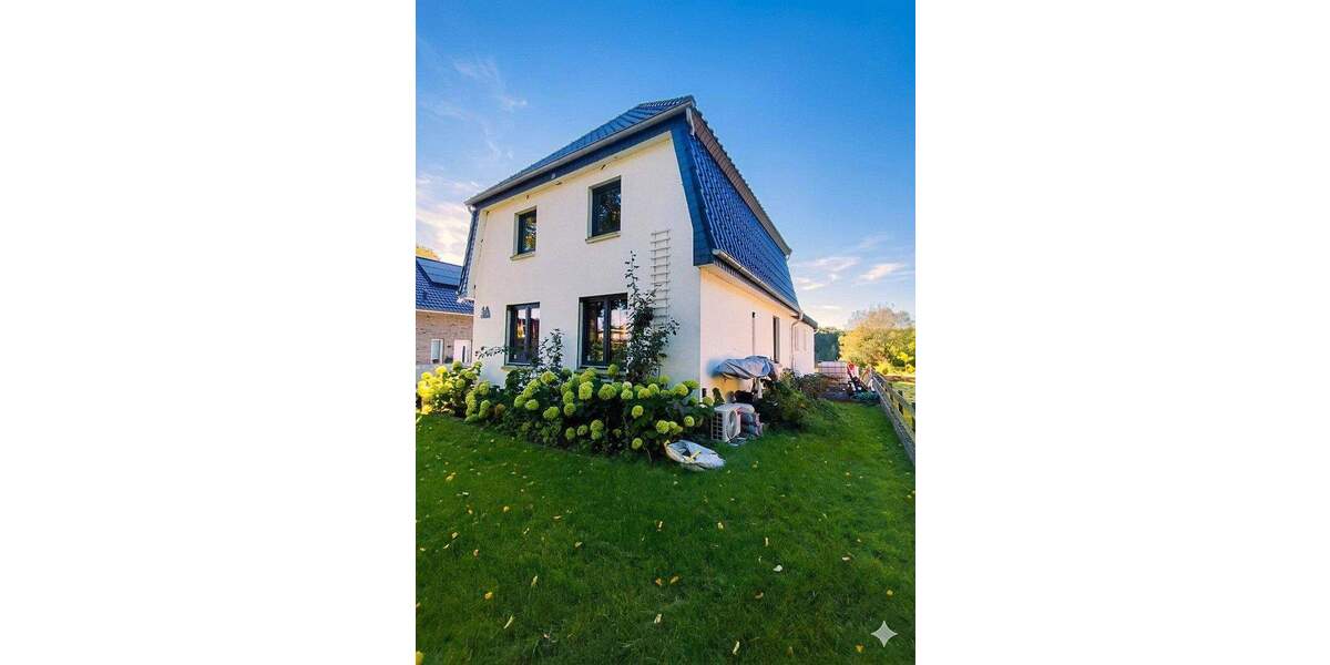 Einfamilienhaus Selmsdorf - 9 Zimmer, 214 m&sup2;, 460.000&euro; | Angebot:26319090
