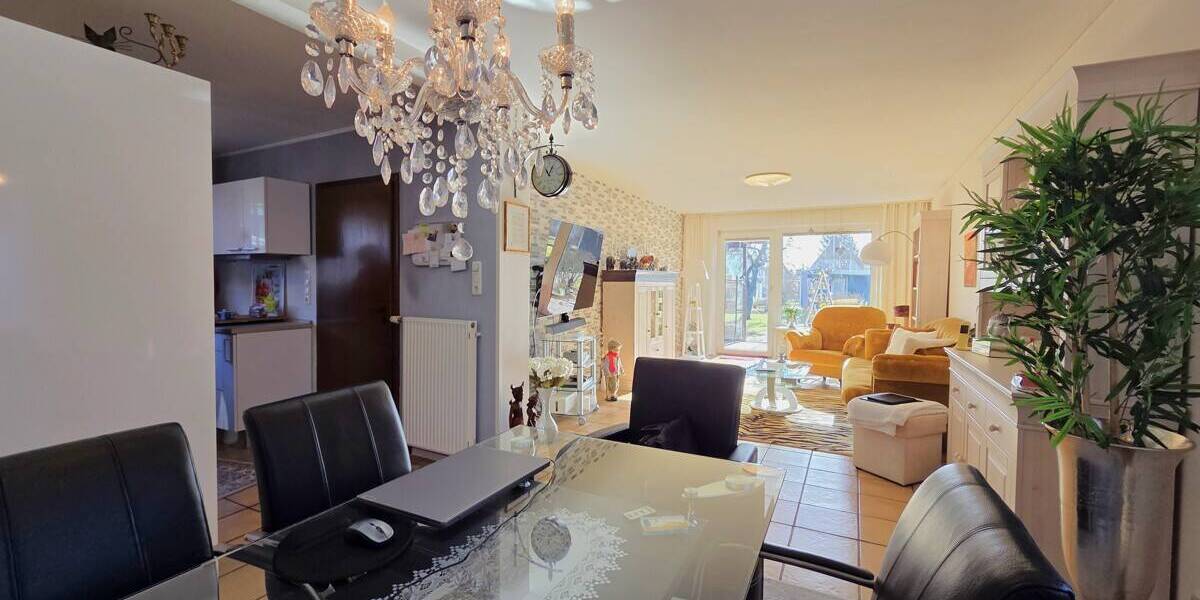 Mehrfamilienhaus, Wohnhaus Lübeck St. Lorenz Nord - 4 Zimmer, 130 m&sup2;, 219.000&euro; | Angebot:26583681