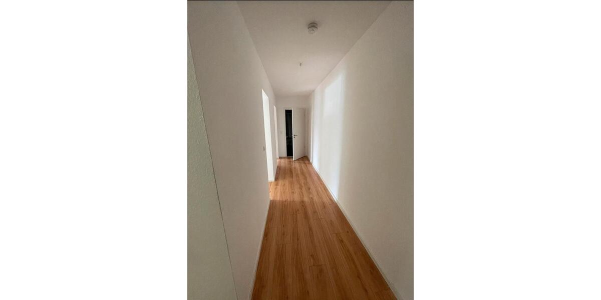 Hochparterre Lübeck Sankt Lorenz Nord - 2 Zimmer, 62 m&sup2;, 929&euro; | Angebot:25353778