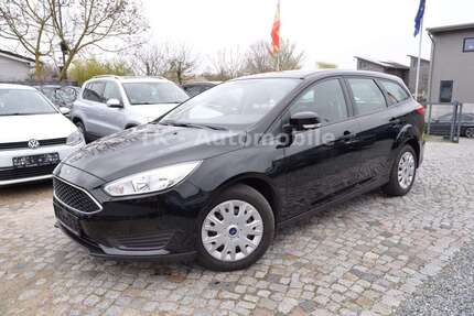 Ford Focus 84.000 km 7.480 &euro; Ahrensboek 23623