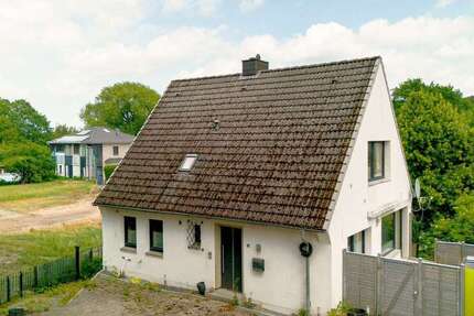 Haus Bad Schwartau - 4 Zimmer, 120 m&sup2;, 387.500&euro; | Angebot:27219482